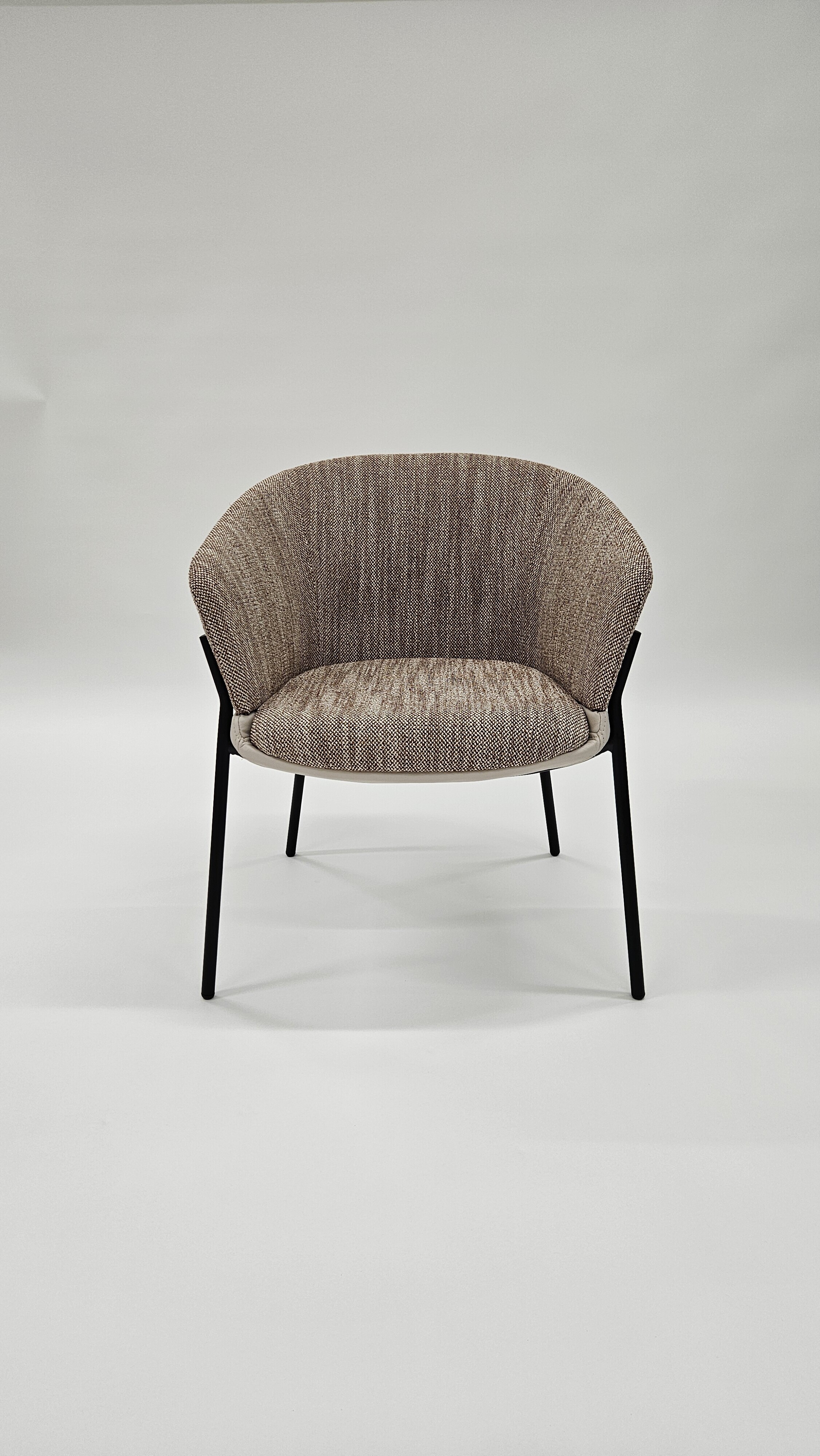 Lilah Chair 1