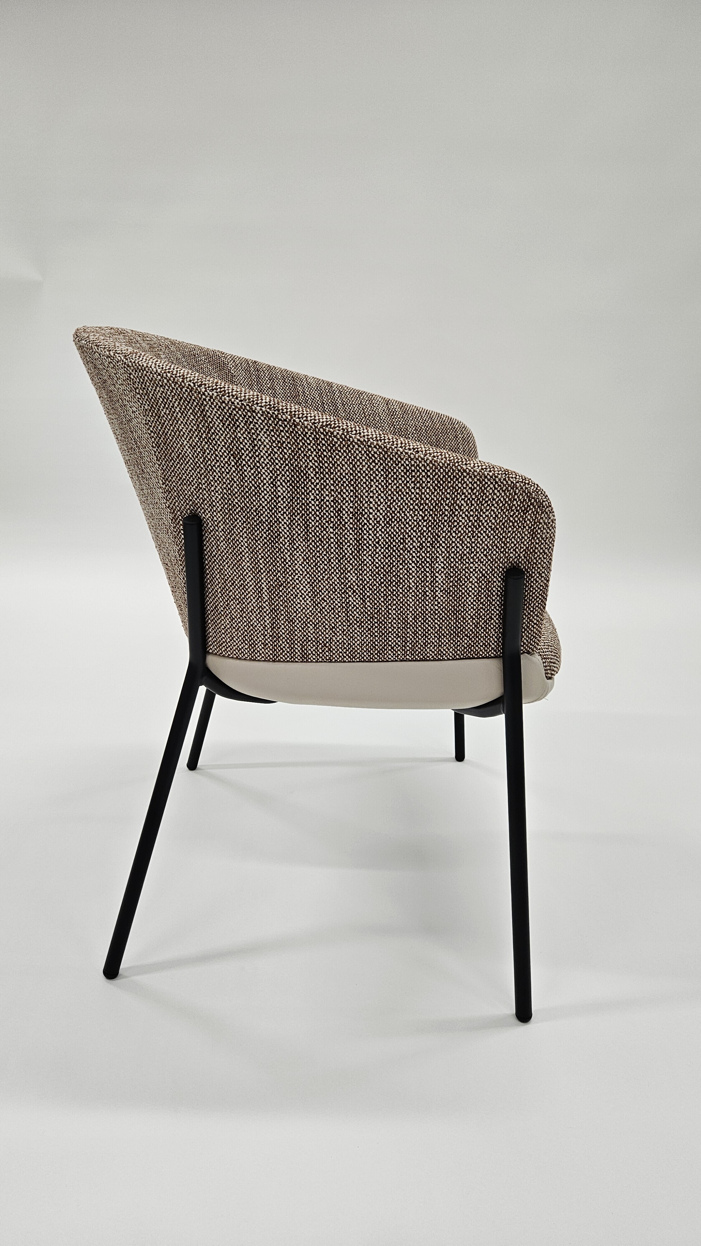 Lilah Chair 4